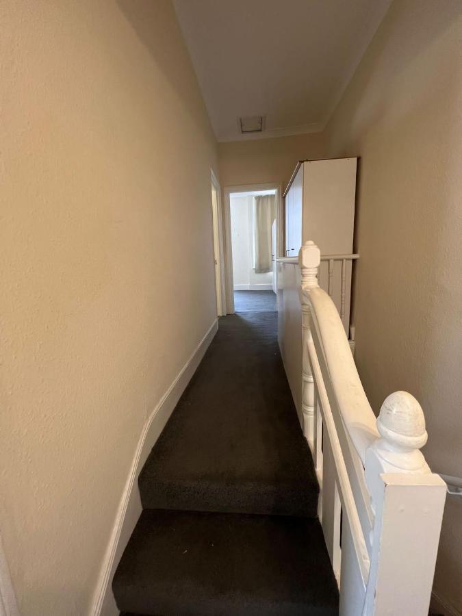 East London 2 Bedroom Apartment Eksteriør billede