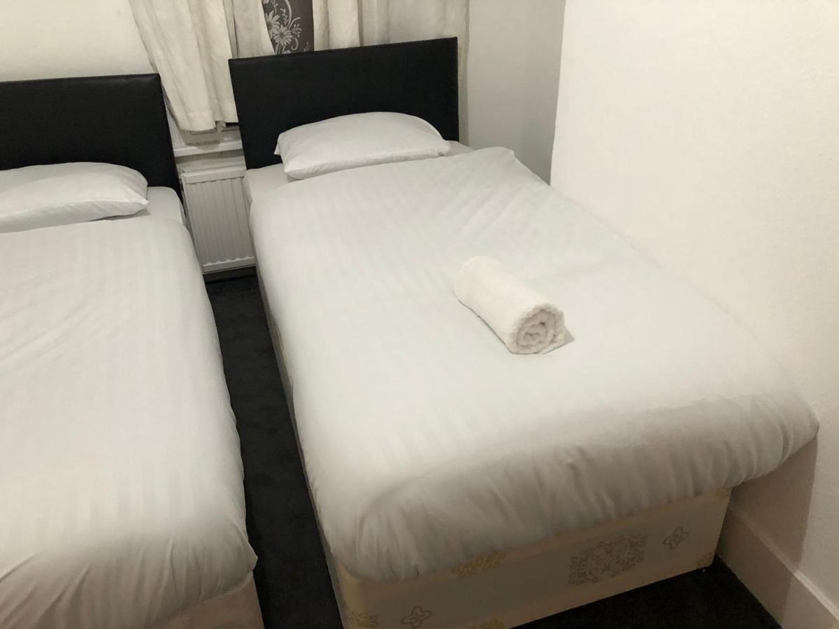 East London 2 Bedroom Apartment Eksteriør billede