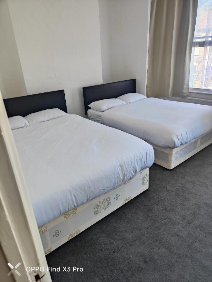 East London 2 Bedroom Apartment Eksteriør billede
